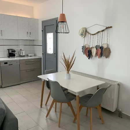 Apartment Center Paroikia *