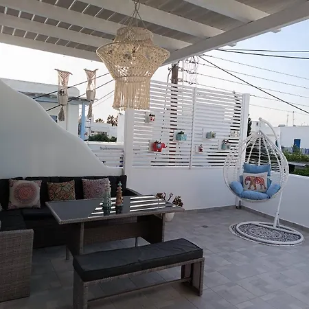 Apartment Center Paroikia *