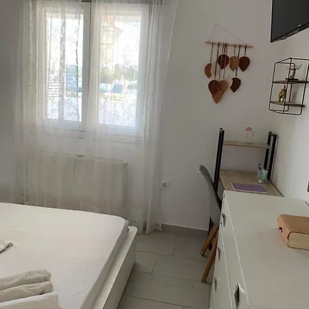 Center Paroikia Apartmán *