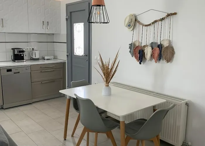 Apartment Center Paroikia *