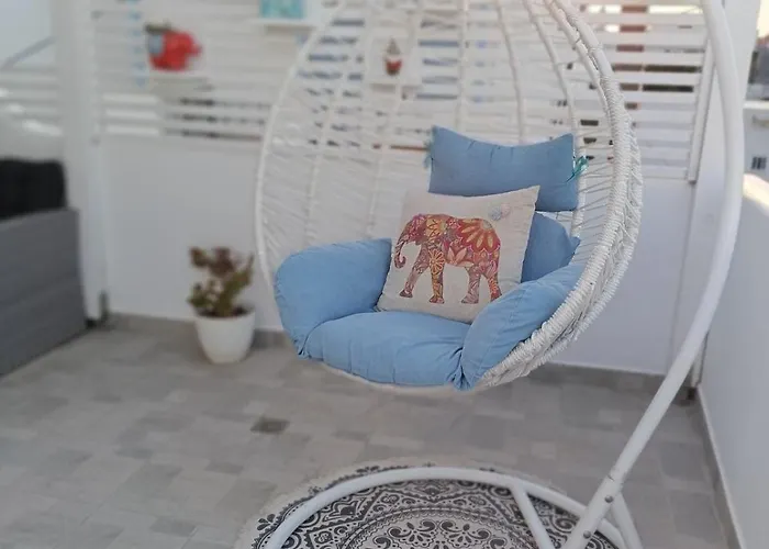 Center Paroikia Apartment